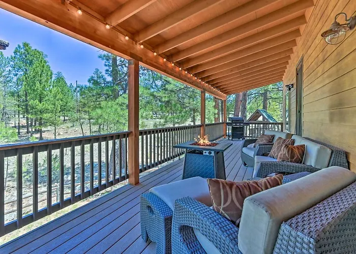 Bring A Pet: W/ Fire Pit! Holiday home *